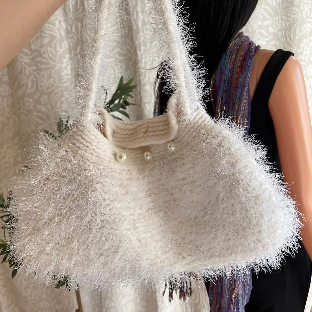Handmade‎ White Knit Fuzzy Shoulder Bag Pearl Accent Y2K Coquette Fluffy Purse